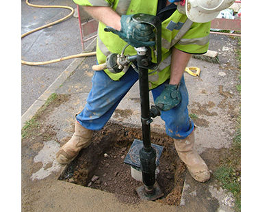 Pole tamper application